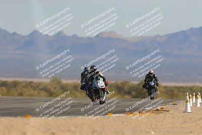 media/Dec-17-2023-CVMA (Sun) [[bf0c04832d]]/Race 1 Supersport Open/